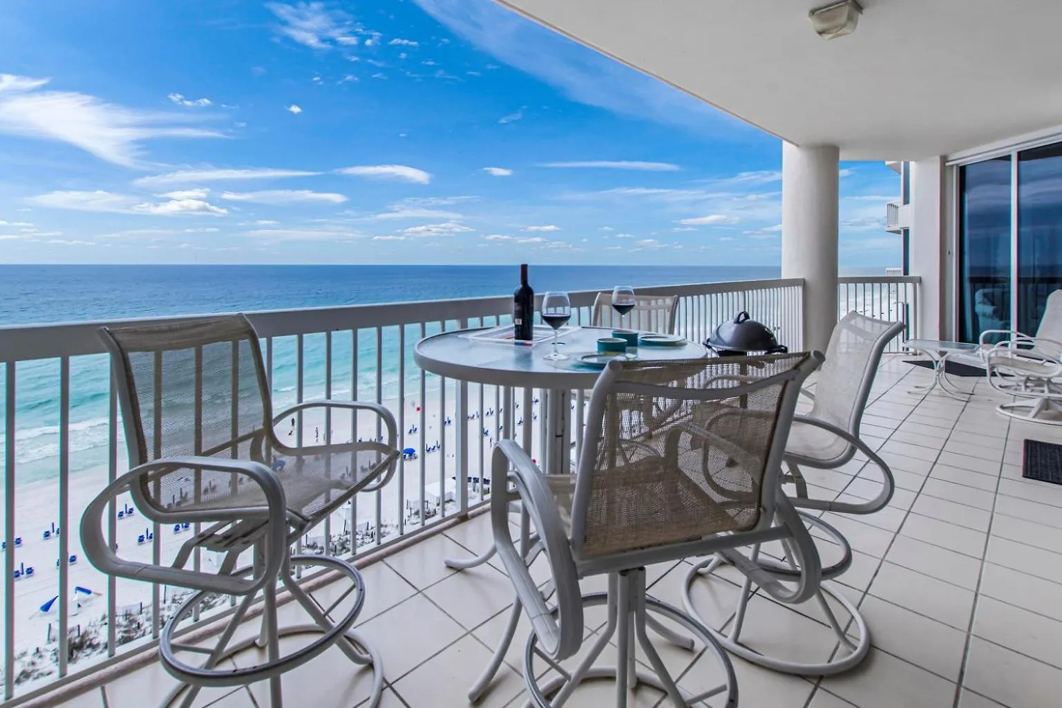 Silver Beach Towers 1003E Gulf Front Sleeps 8 Destin
